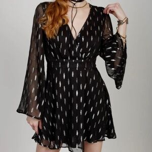 Band Of The Free Evette Black Shimmer Mini Dress Women's Small Black NWT